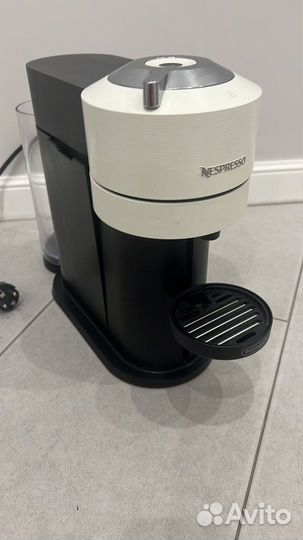 Капсульная кофемашина неспрессо DeLonghi