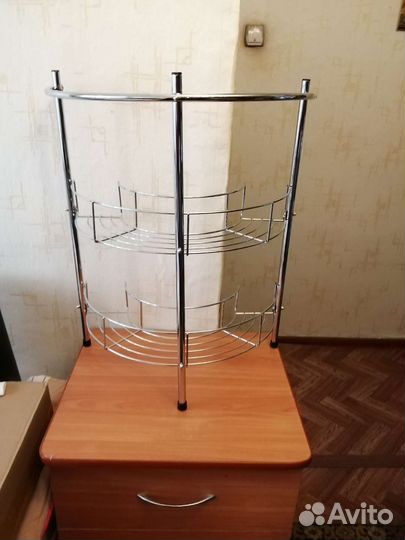 Полка в ванную комнату напольная