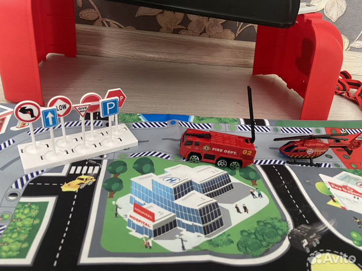 Пожарная станция/ парковка