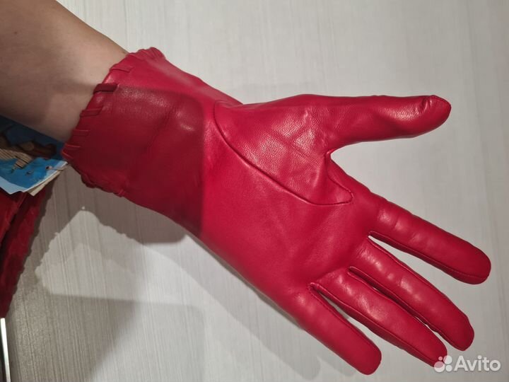 Перчатки женские кожаные новые размер 8