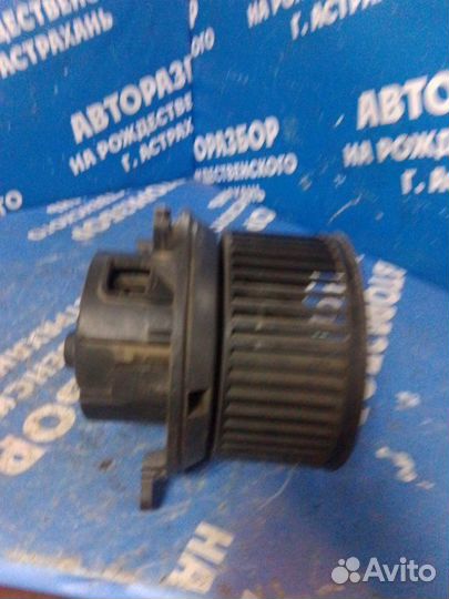 Моторчик печки Mercedes-Benz Vito 638 OM611DE22LA