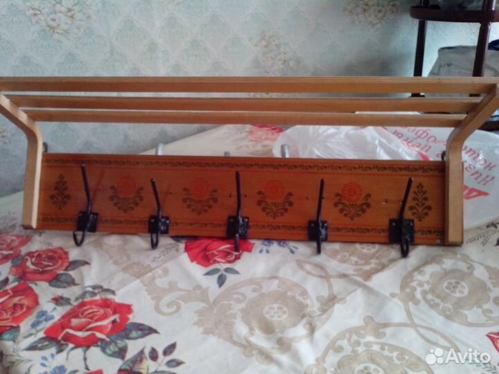 Вешалка советская, полочка