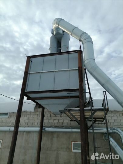 Циклон бункер вентилятор для опилок