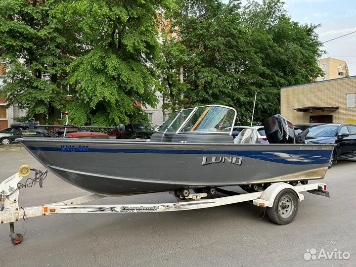 Продам катер lund 1775 с мотором mercury 90