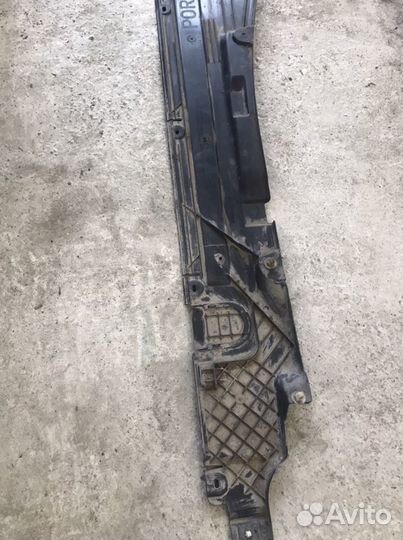 Защита днища левая Порше Кайен 958(1387)