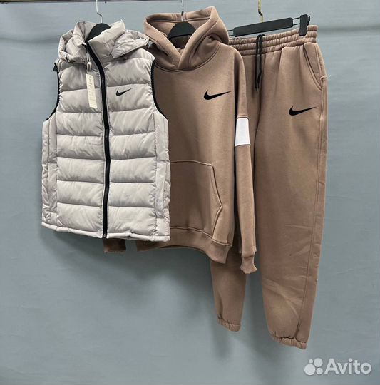 Мужской спортивный костюм и жилетка теплый тройка