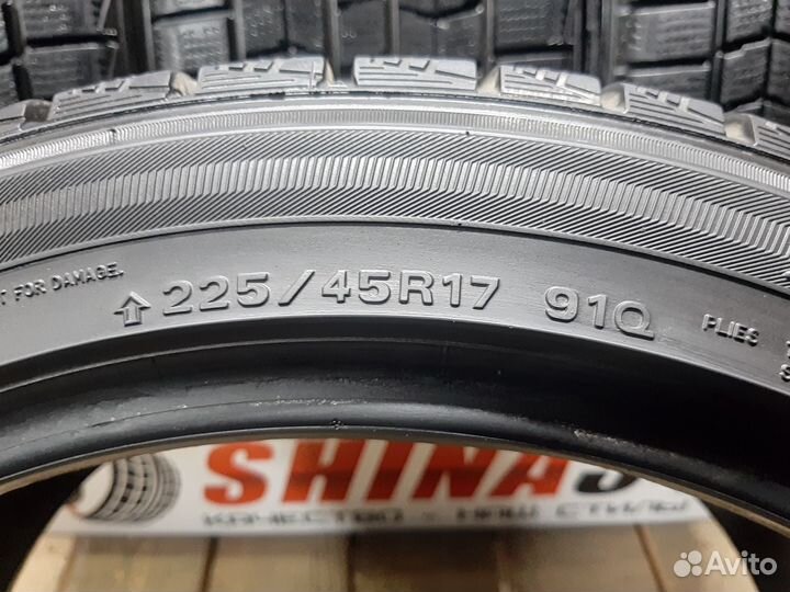 Dunlop DSX-2 225/45 R17 100Q