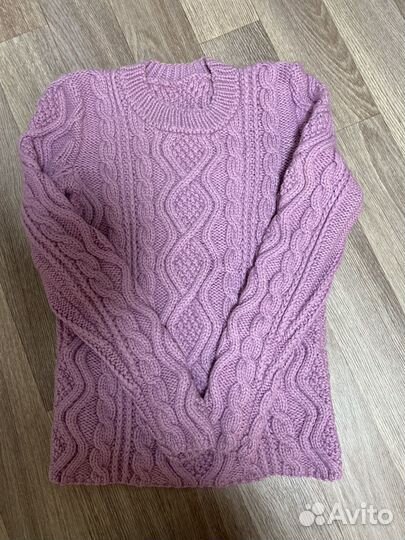 Свитер женский