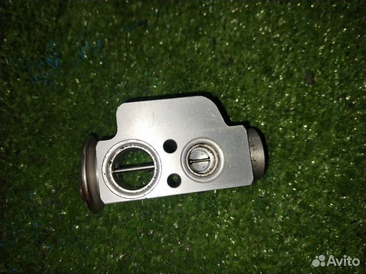 Клапан кондиционера Volkswagen Touareg