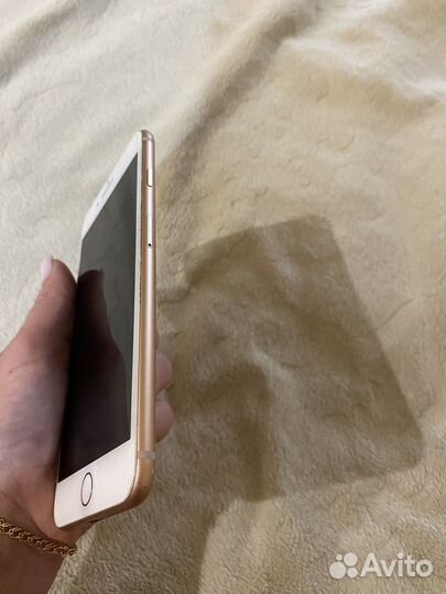 Телефон iPhone 8 plus