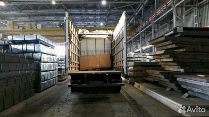 Переезды с грузчиками от 200км