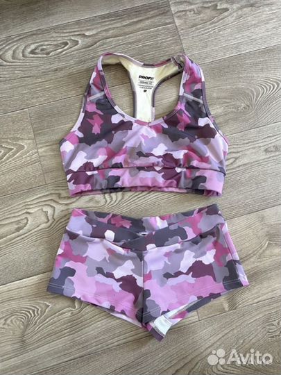 Костюм топ и шорты 42 размер (pole dance)