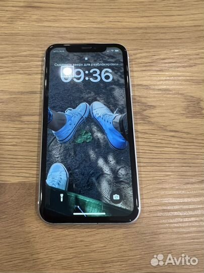 Телефон iPhone хr