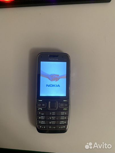 Nokia E52