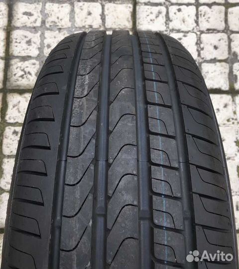 Pirelli Cinturato P7 225/50 R18