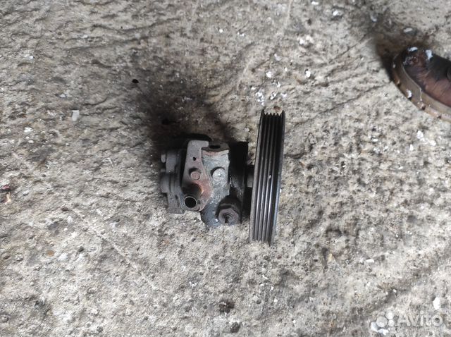 Насос гидроусилителя,Гур Mitsubishi Space Wagon 2