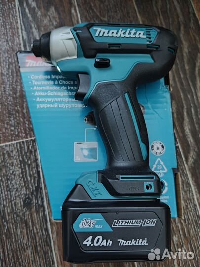 Makita DF333D новый шуруповёрт