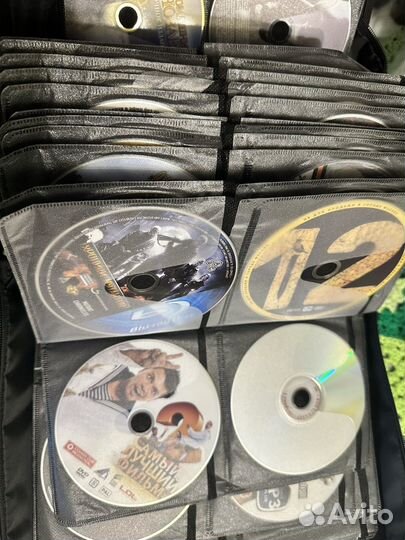 Папка со 120 дисками: фильмами, мульт и музыкой