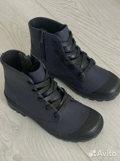 Резиновые сапоги