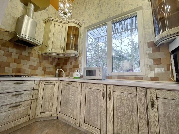 3-к. квартира, 50 м², 3/3 эт.