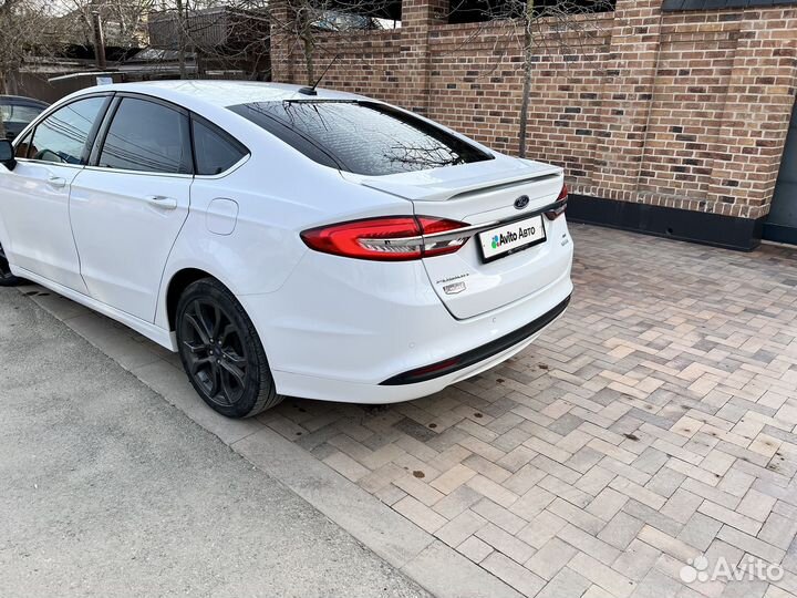 Ford Fusion (North America) 1.5 AT, 2018, 125 500 км