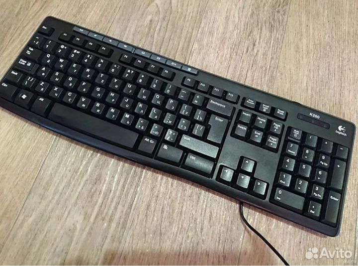 Новая мультимедийная клавиатура Logitech K200