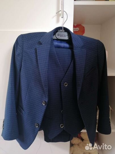 Школьный костюм для мальчика 134 синий