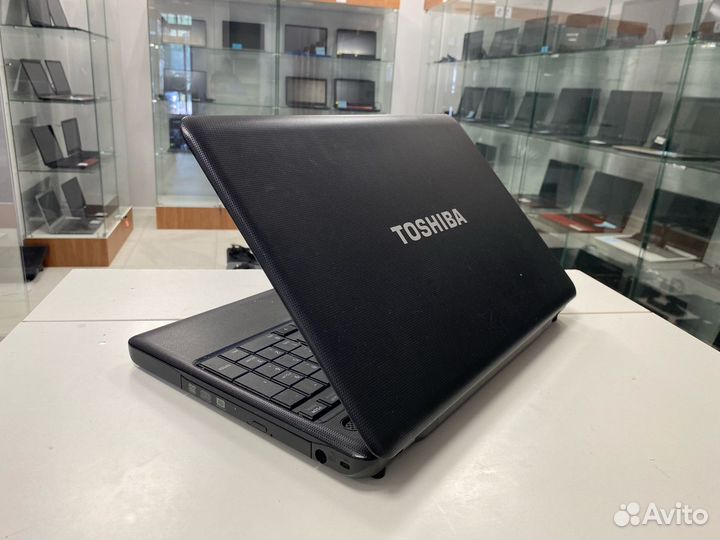 Toshiba 15.6 (Core i3/ 3gb/ 500gb/ Radeon HD)