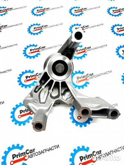 Кронштейн вискомуфты Nissan Patrol Y62 VK56VD