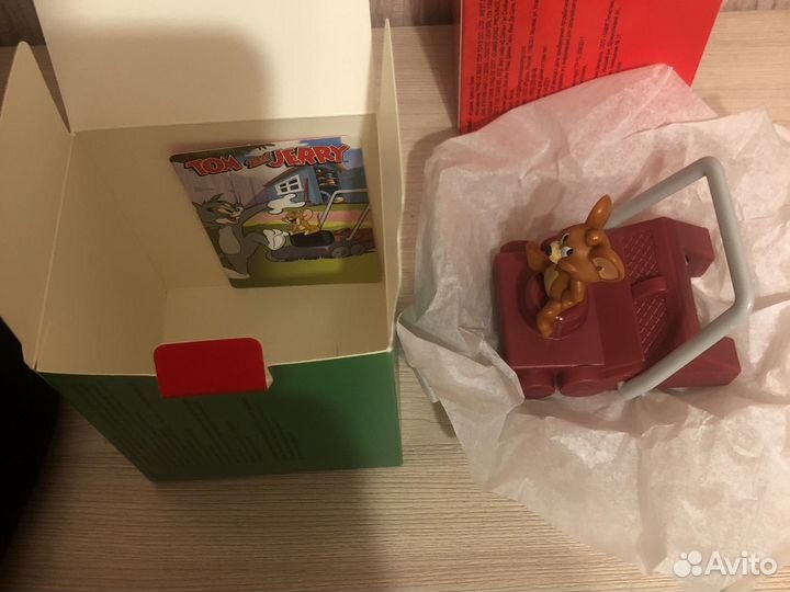 Игрушки из макдональдса Том и Джерри