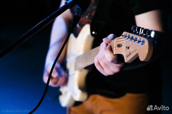 Преподаватель по гитаре