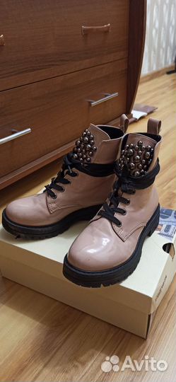 Ботинки на девочку