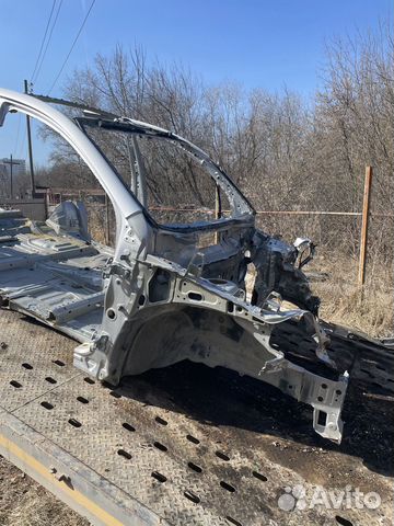 Toyota Rav 4 40 2013- Передняя правая четверть