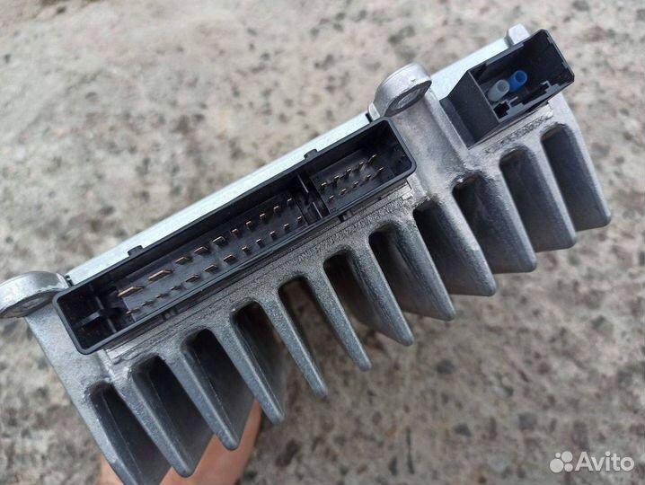 Усилитель звука Mercedes-Benz E-Класс A2129005213