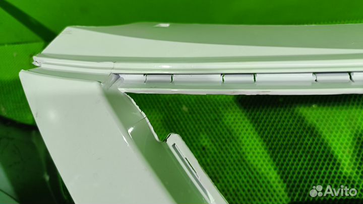 Бампер передний LADA Largus 221 Ледниковый белый