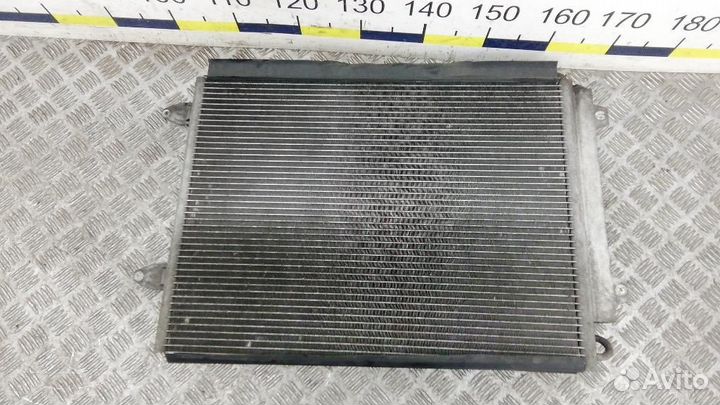 Радиатор кондиционера (конденсер) Volkswagen Passa