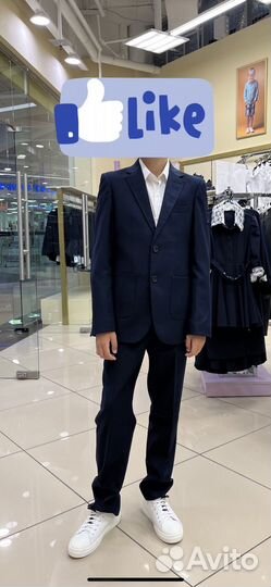 Школьный костюм 140