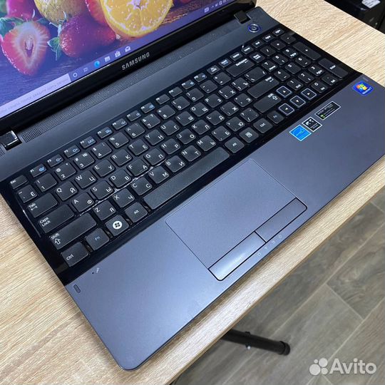 Ноутбук Core i5, 8Gb - гарантия