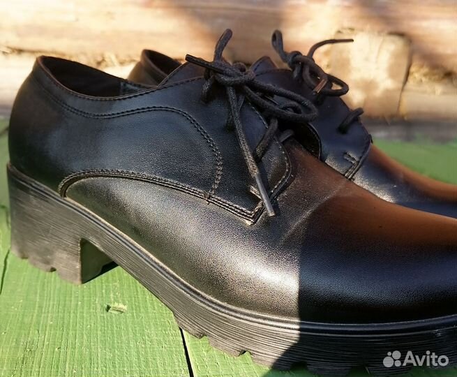 Туфли женские 39 размер черные