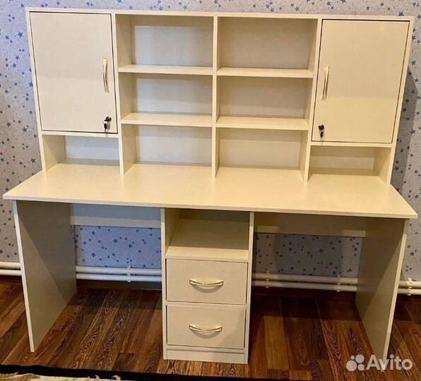 Компьютерный столик