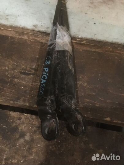 Поводок стеклоочистителя Citroen C3 Picasso