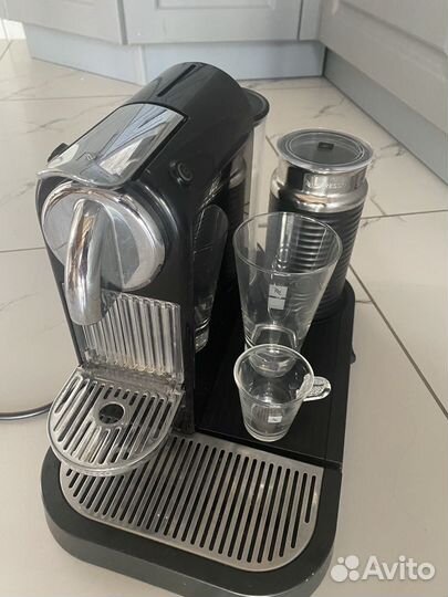 Кофемашина nespresso