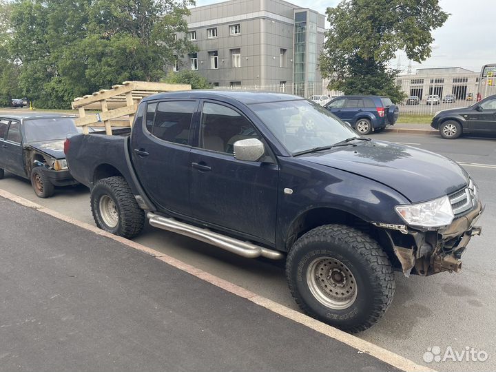 Mitsubishi L200 2.5 МТ, 2011, 200 000 км