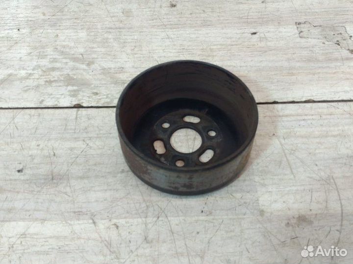 Шкив помпы Nissan Note E11 HR16DE 2008
