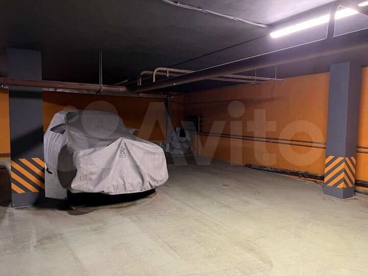 Машиноместо, 28 м²