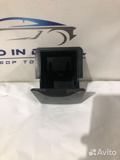 Пепельница mitsubishi lancer 9 1.6 МКПП