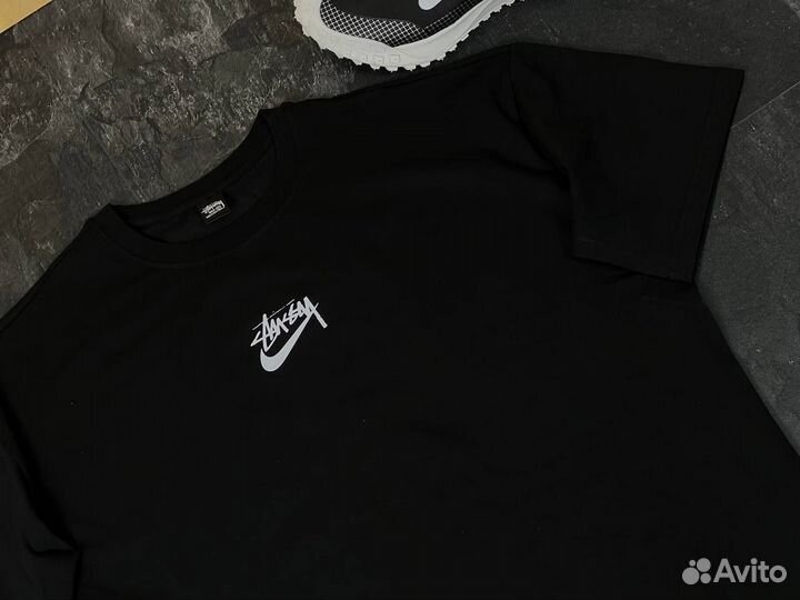 Футболка Nike x Stussy