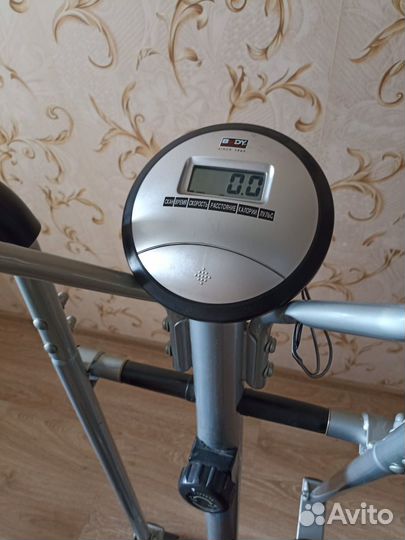 Эллиптический тренажер