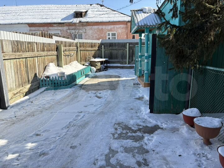 Дом 64 м² на участке 4 сот.