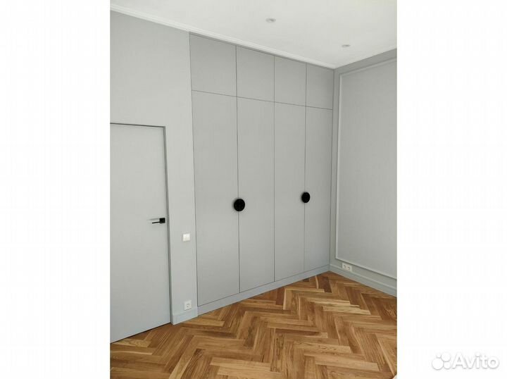 Встраиваемый шкаф